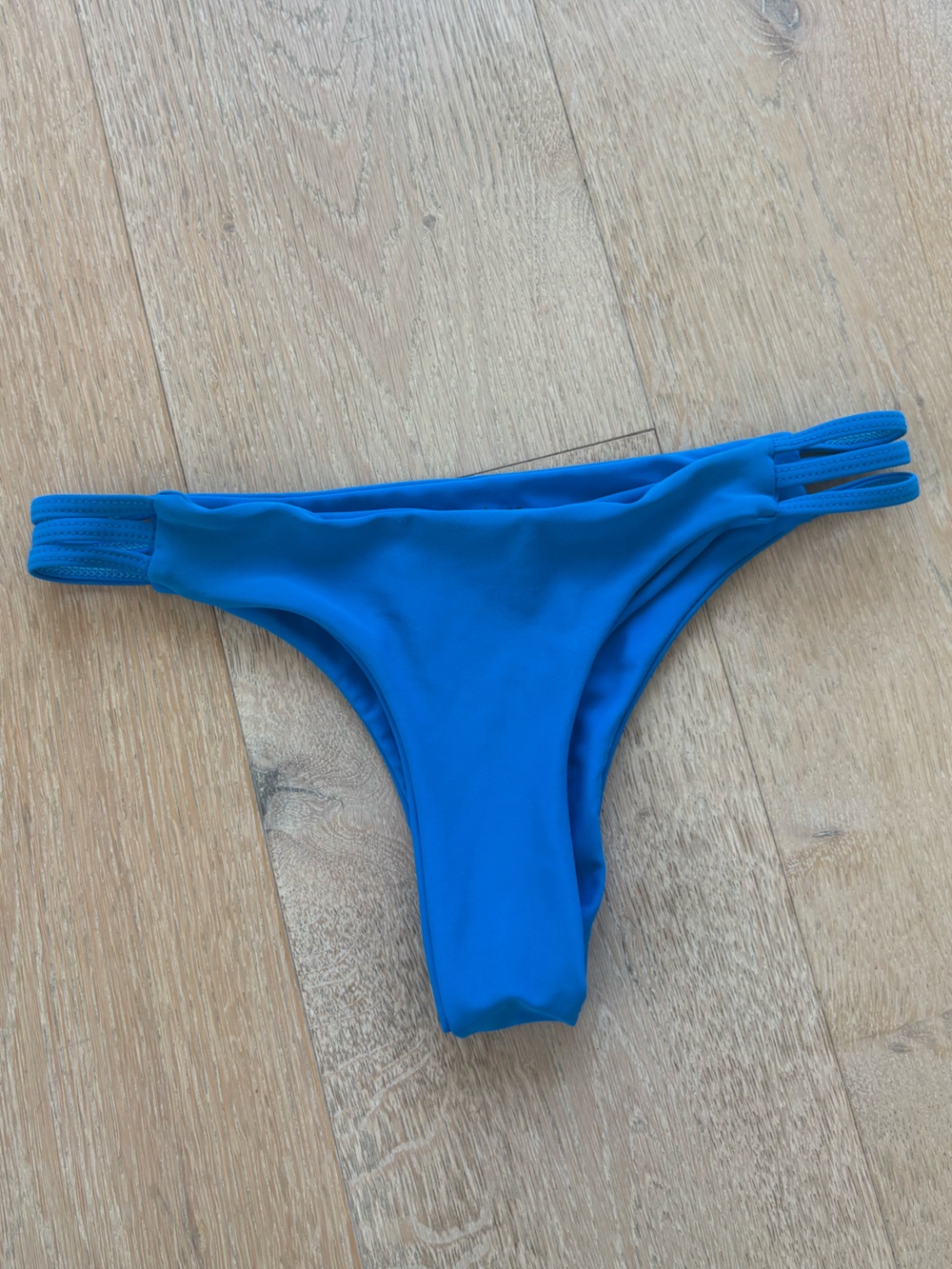 Issa de’ mar Women’s Blue Bikini Bottom - Sleek Strappy Swim Large